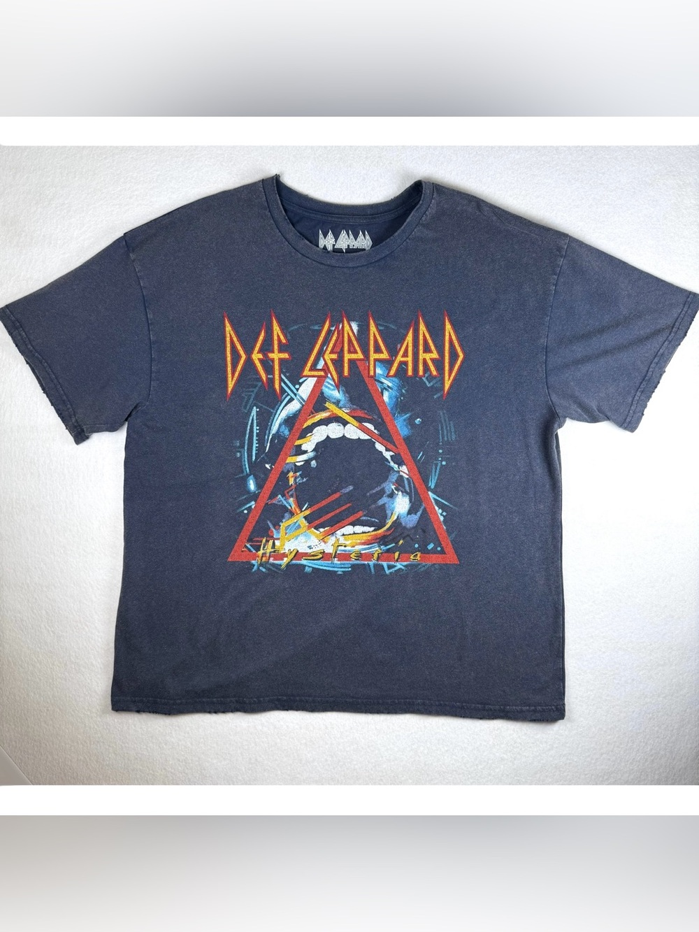 Def Leppard Hysteria 1987 UK Tour Distressed Replica Blue Band T-Shirt Men’s L